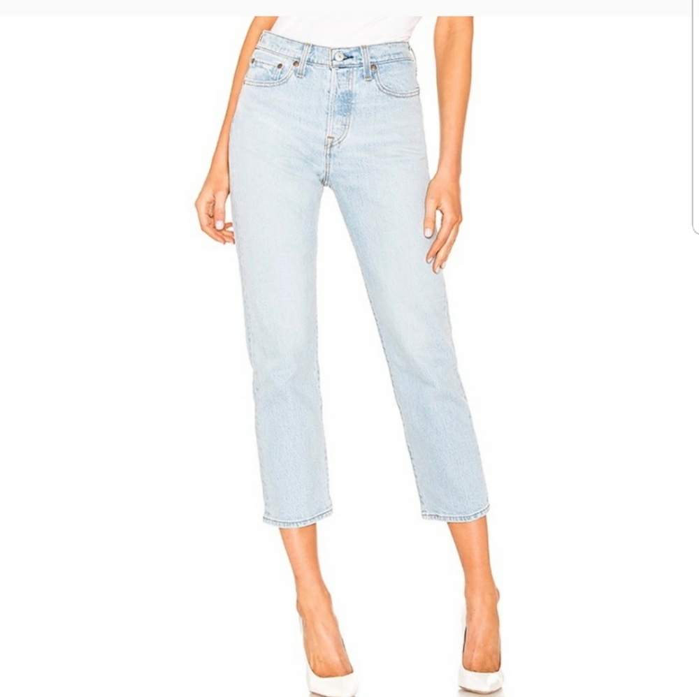 NWT Levi's Wedgie Straight Sz 24 in the color Dibs